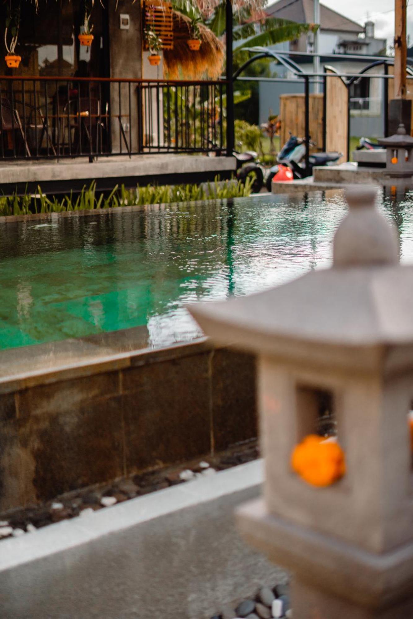 Nila Chandra Bungalows Ubud Esterno foto