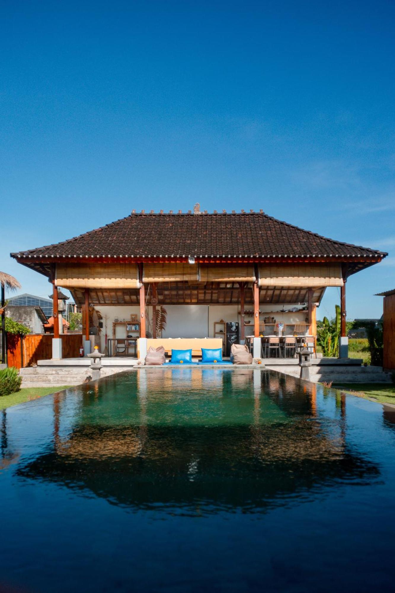 Nila Chandra Bungalows Ubud Esterno foto