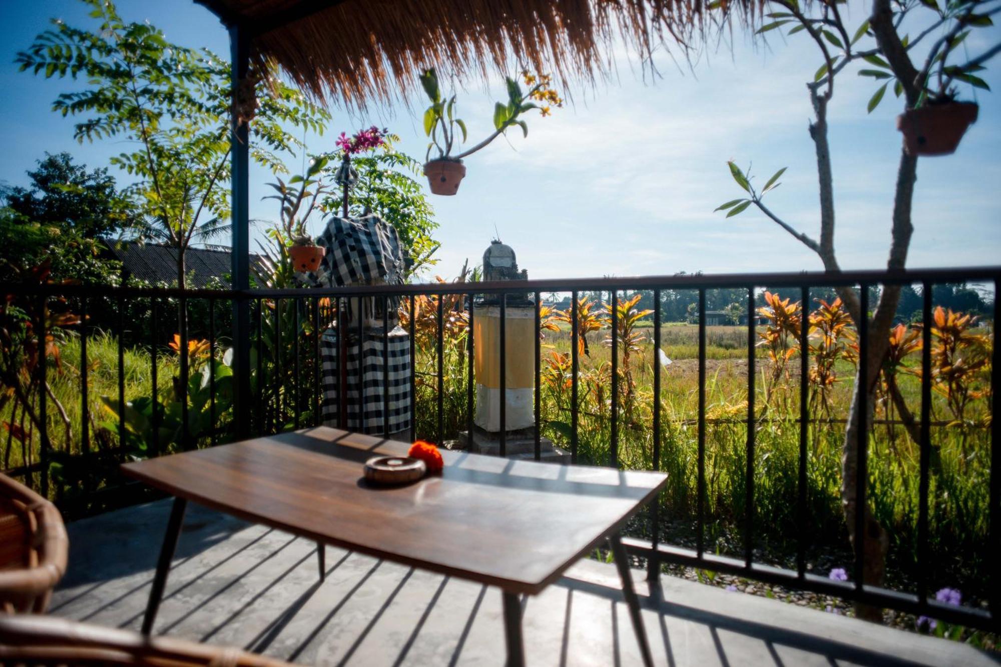 Nila Chandra Bungalows Ubud Esterno foto
